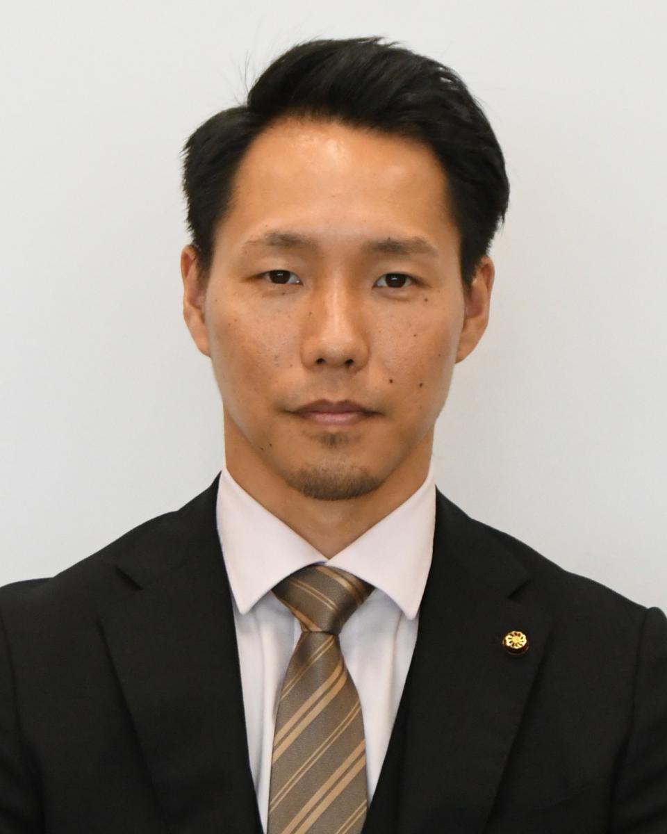 顔写真なし