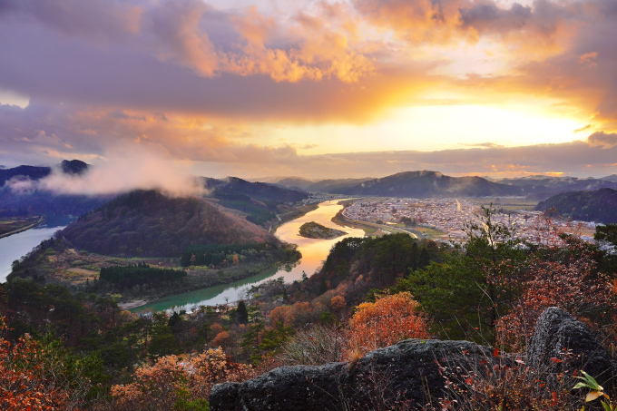 まだ見たことのない君を、探しに
