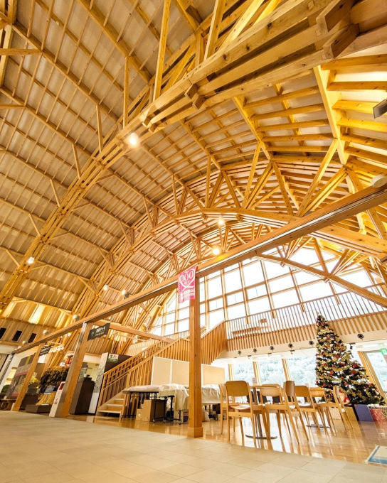 ようこそ！木の町へ！